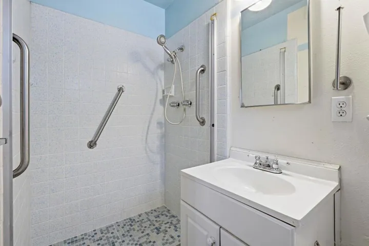 13049 Lindo Lane, Lakeside, California 92040