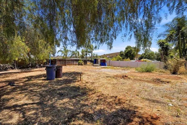 13049 Lindo Lane, Lakeside, California 92040