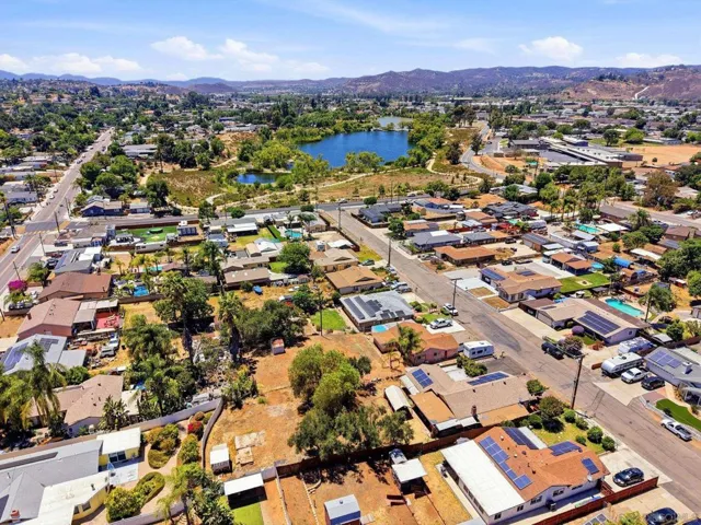 13049 Lindo Lane, Lakeside, California 92040