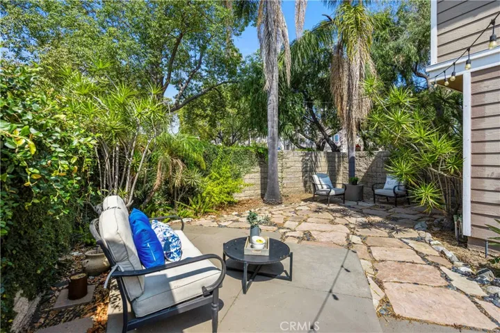 406 E. Center St., Anaheim, California 92805