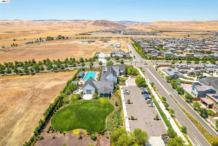 2628 Catspaw Ct, Tracy, California 95377