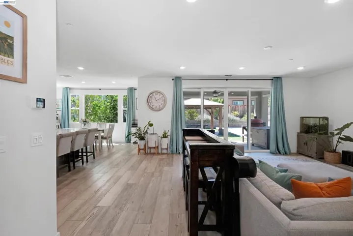 2628 Catspaw Ct, Tracy, California 95377