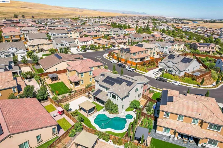2628 Catspaw Ct, Tracy, California 95377