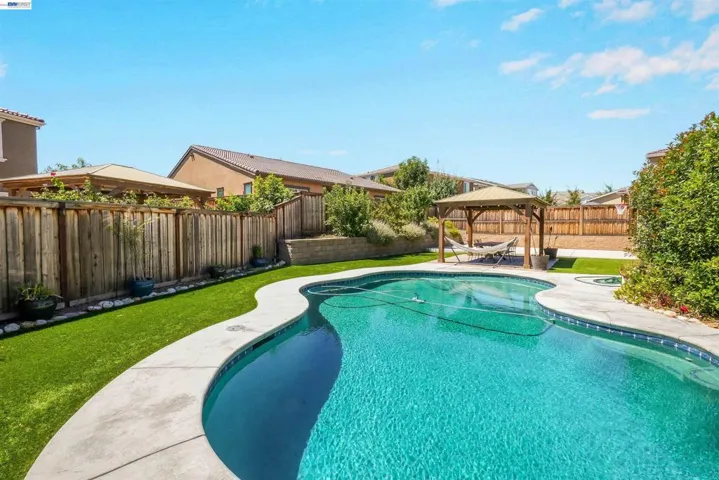 2628 Catspaw Ct, Tracy, California 95377