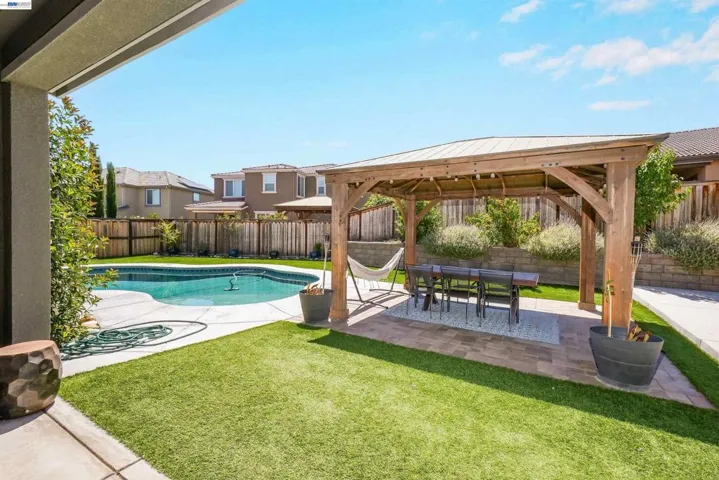 2628 Catspaw Ct, Tracy, California 95377