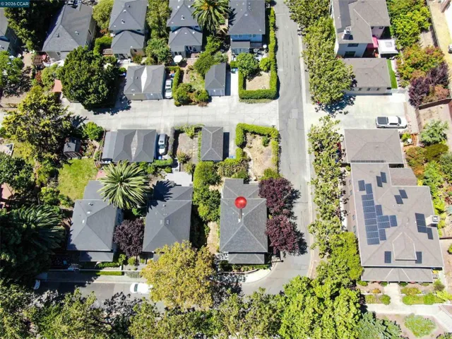 133 Pinole St, Hercules, California 94547