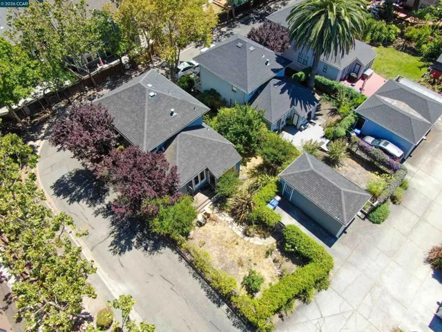 133 Pinole St, Hercules, California 94547