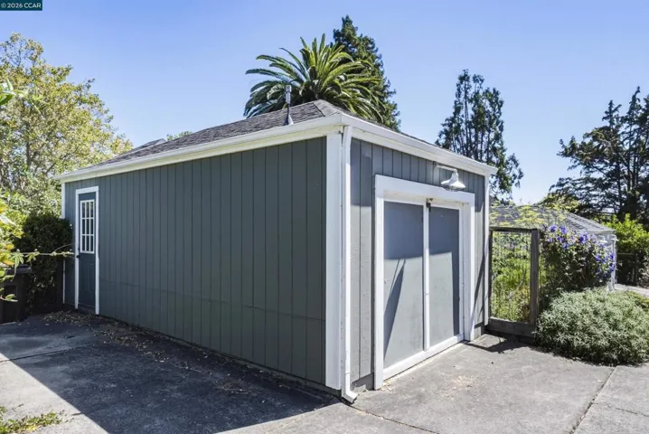 133 Pinole St, Hercules, California 94547