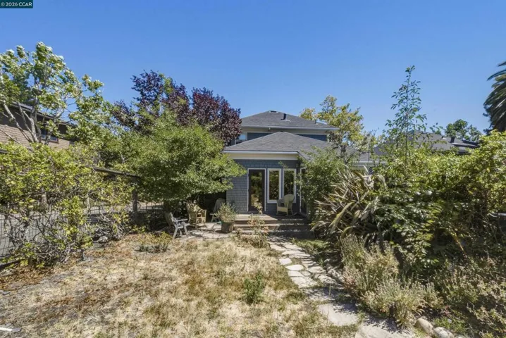 133 Pinole St, Hercules, California 94547