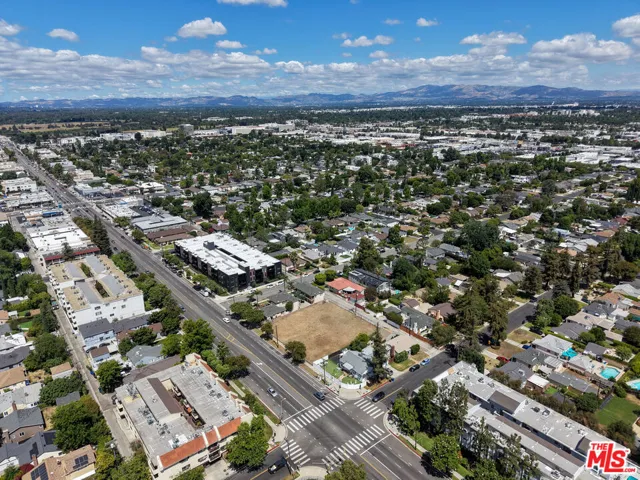 14715 Burbank Boulevard, Los Angeles, California 91411