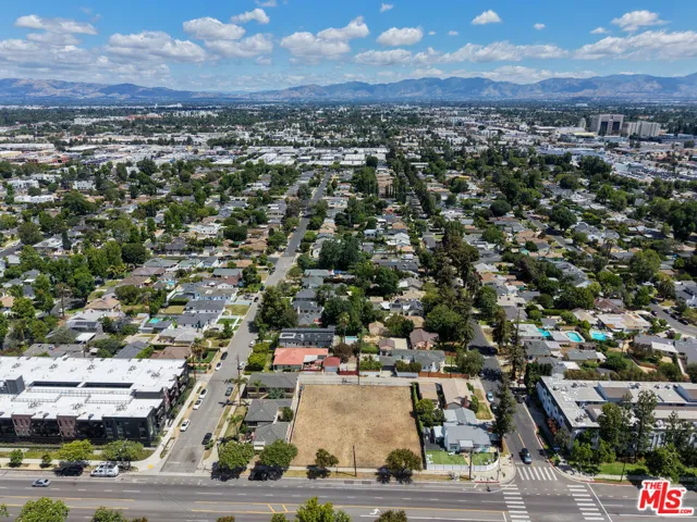 14715 Burbank Boulevard, Los Angeles, California 91411