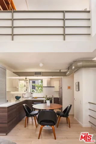2433 28th Street B, Santa Monica, California 90405