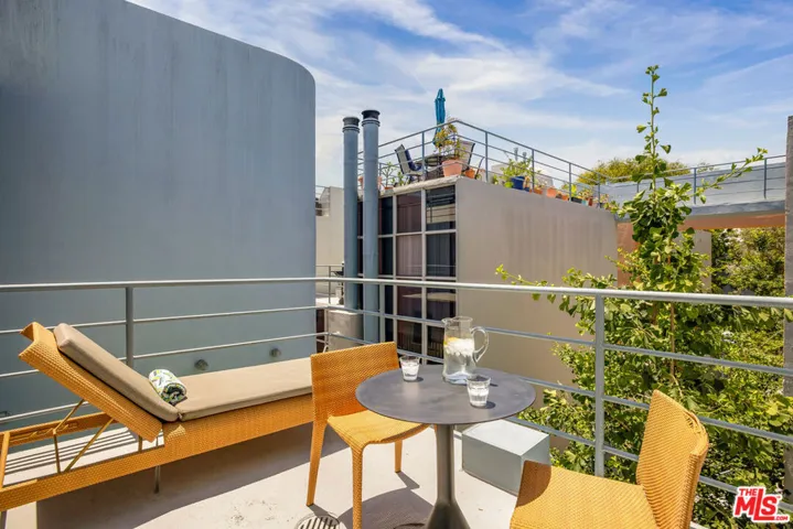 2433 28th Street B, Santa Monica, California 90405