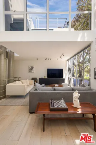 2433 28th Street B, Santa Monica, California 90405