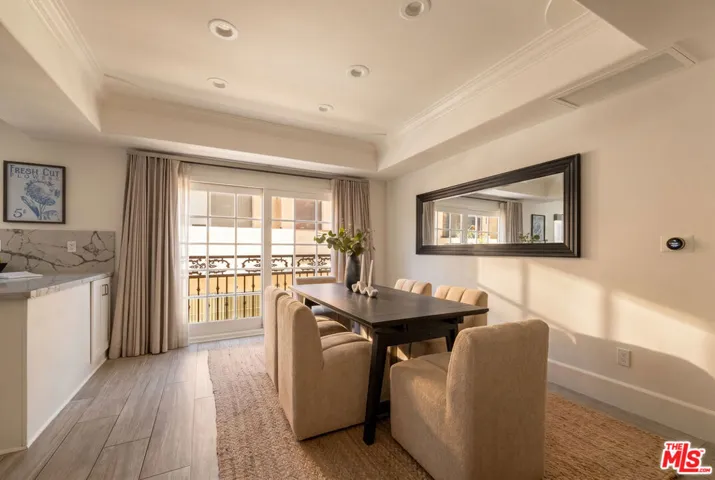 11723 Mayfield Avenue 3, Los Angeles, California 90049
