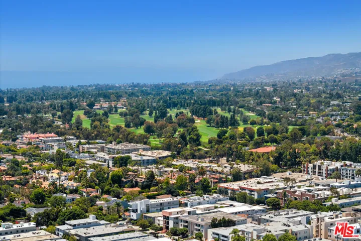 11723 Mayfield Avenue 3, Los Angeles, California 90049