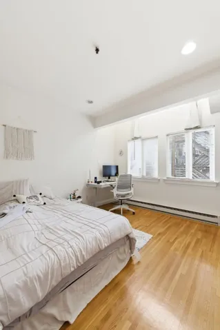 323327 San Jose Avenue, San Francisco, California 94110