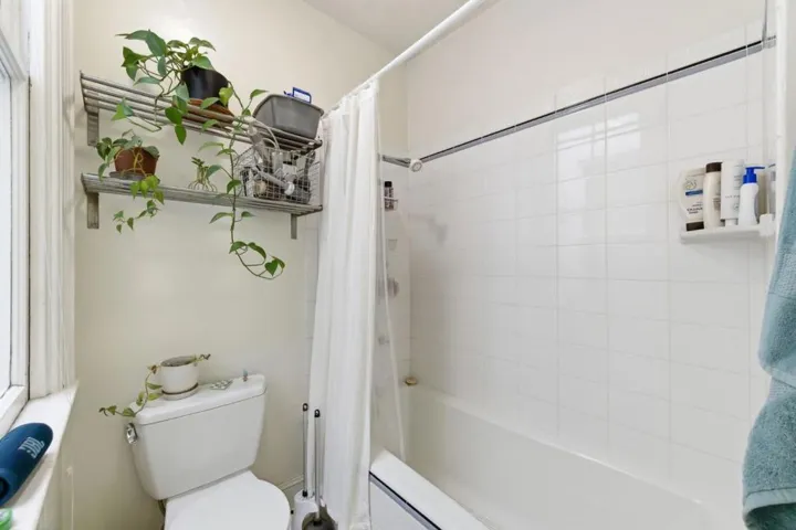 323327 San Jose Avenue, San Francisco, California 94110