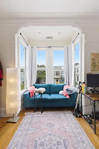 323327 San Jose Avenue, San Francisco, California 94110