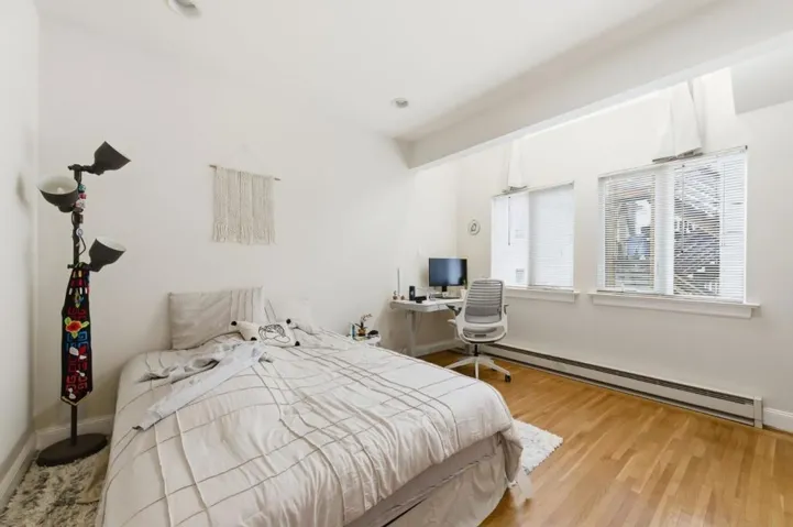 323327 San Jose Avenue, San Francisco, California 94110