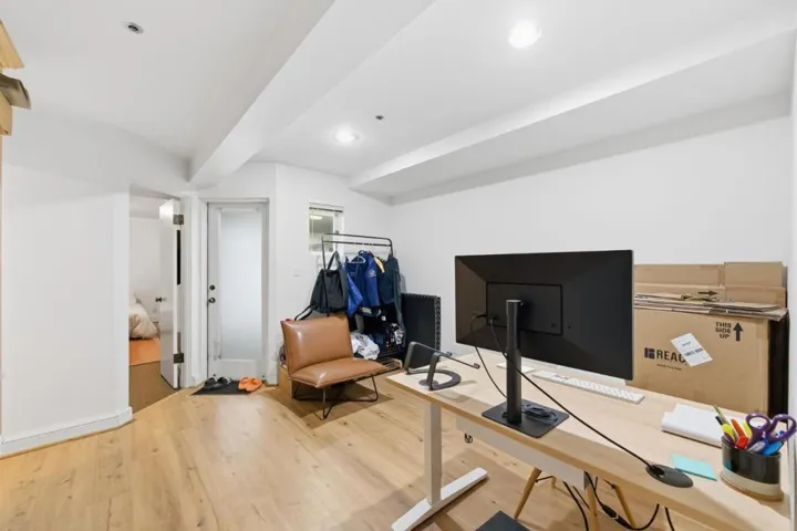 323327 San Jose Avenue, San Francisco, California 94110
