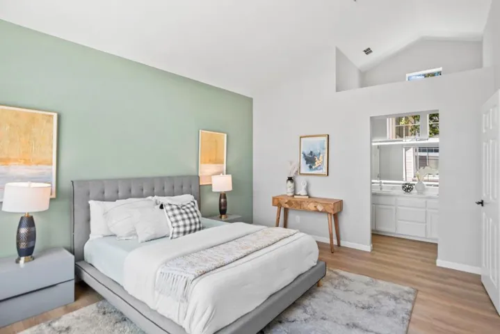 979 Pinto Palm Terrace 24, Sunnyvale, California 94087