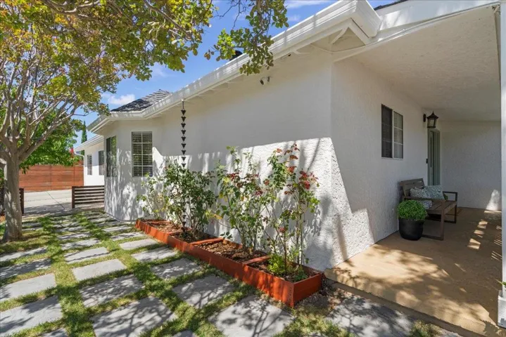 1235 Shamrock Drive, Campbell, California 95008