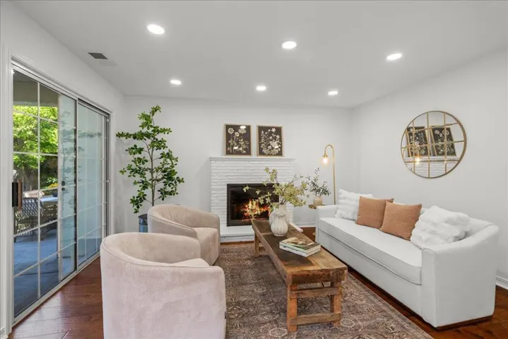 1235 Shamrock Drive, Campbell, California 95008