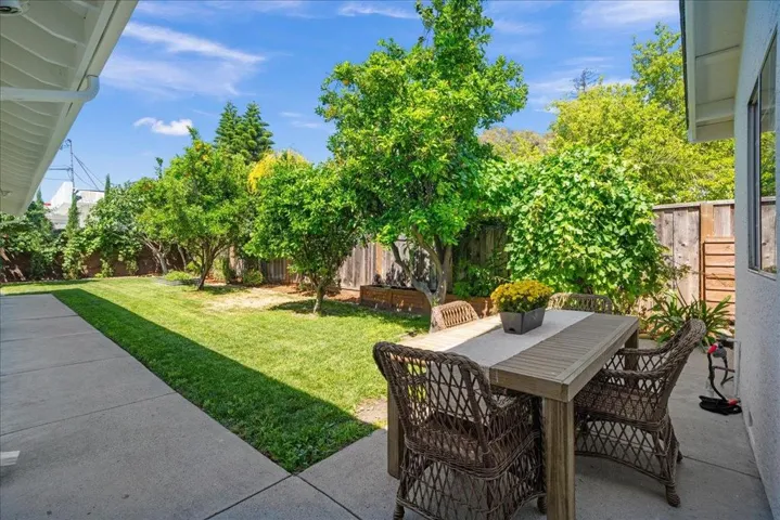 1235 Shamrock Drive, Campbell, California 95008