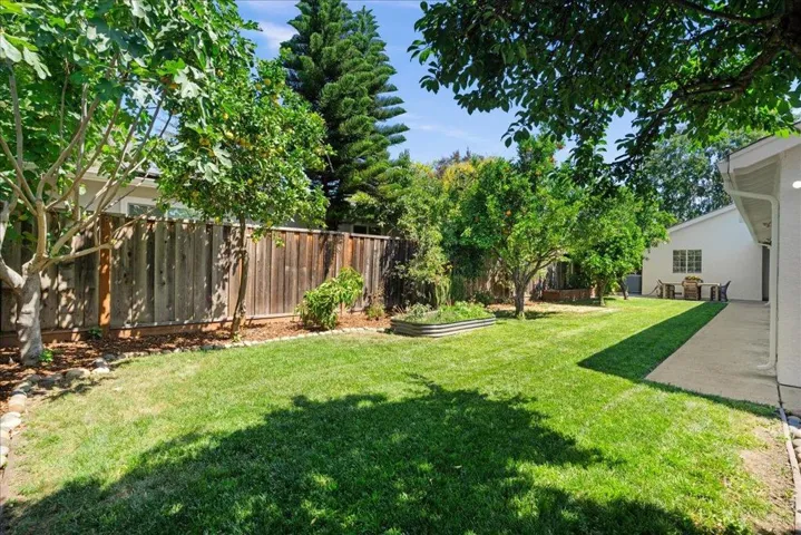 1235 Shamrock Drive, Campbell, California 95008