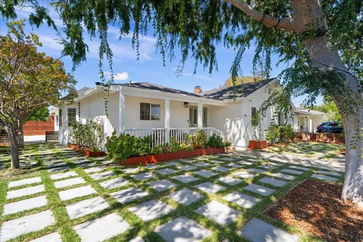 1235 Shamrock Drive, Campbell, California 95008