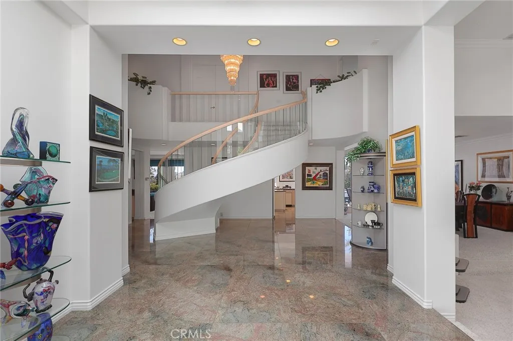 gallery-image 5