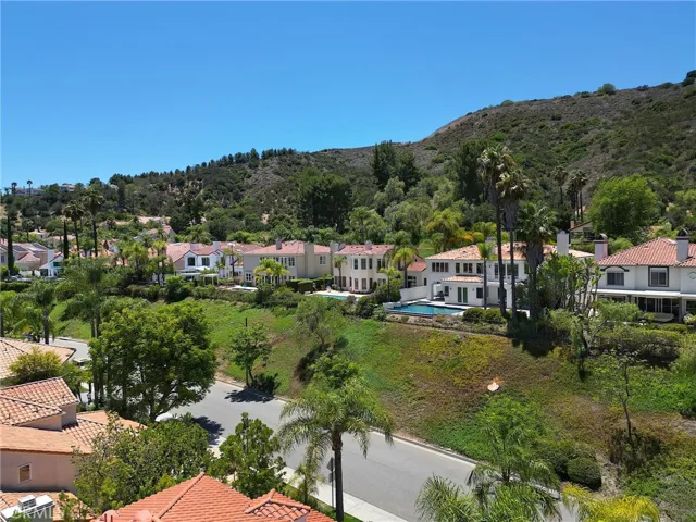 3732 Paseo Primario, Calabasas, California 91302
