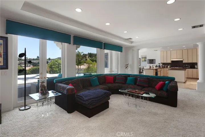 3732 Paseo Primario, Calabasas, California 91302