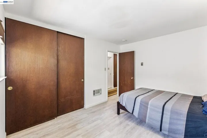 1401 Cottage St D, Alameda, California 94501