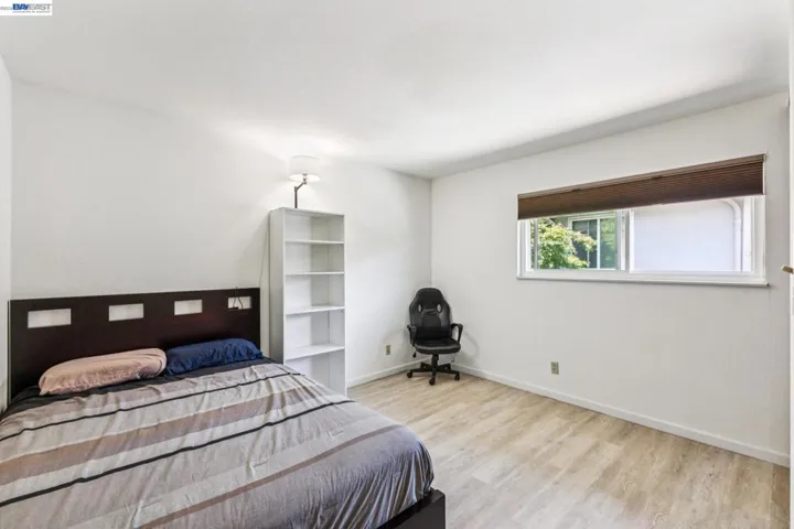 1401 Cottage St D, Alameda, California 94501