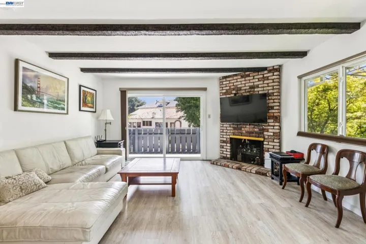 1401 Cottage St D, Alameda, California 94501