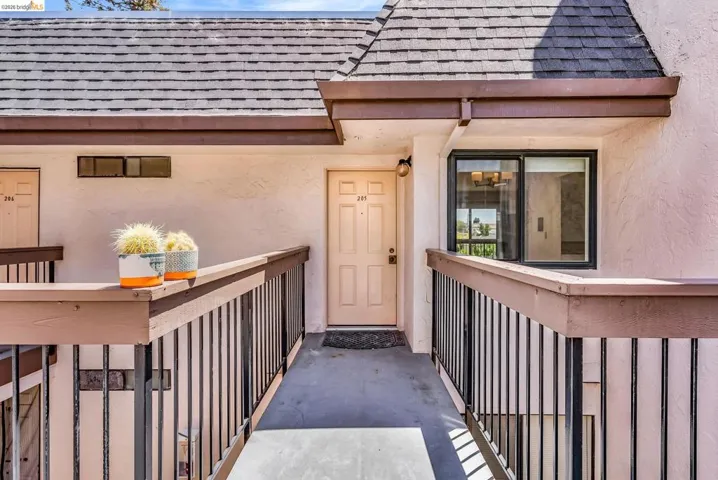 417 Evelyn Ave 205, Albany, California 94706