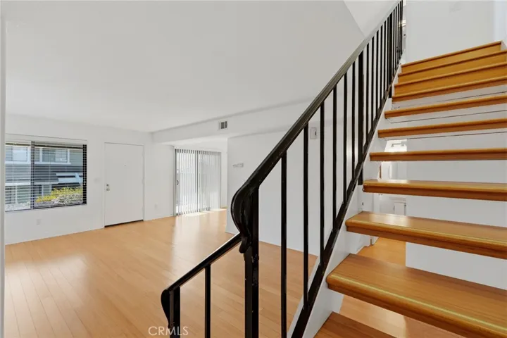 1160 Sumner Place C, Santa Maria, California 93455