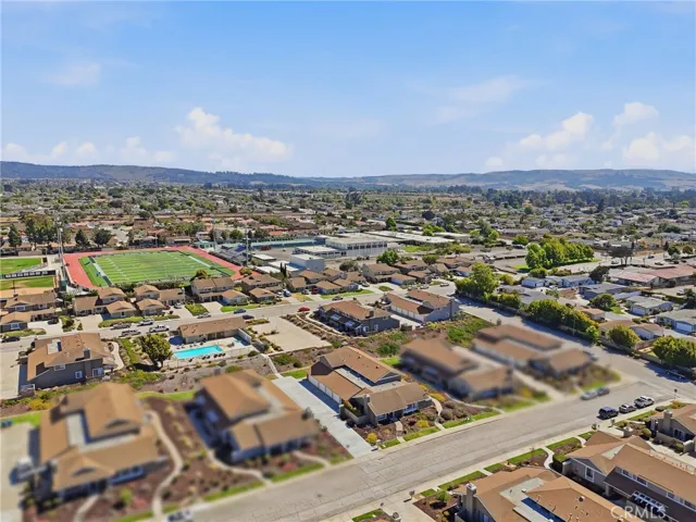 1160 Sumner Place C, Santa Maria, California 93455