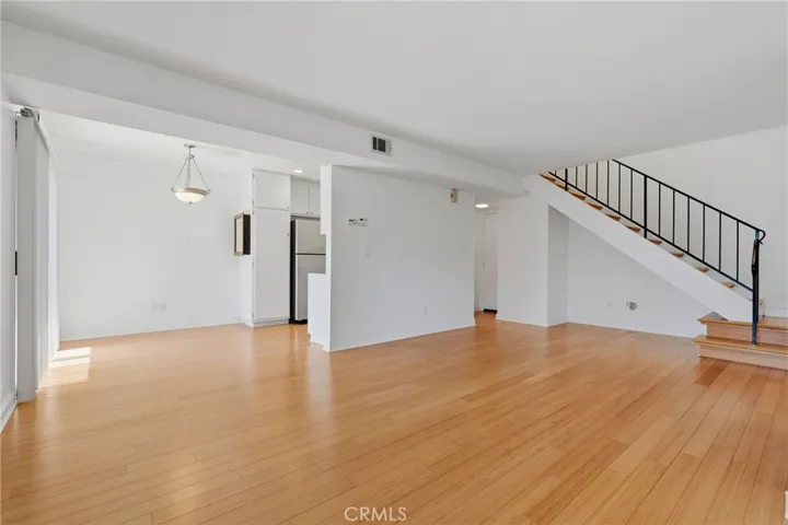 1160 Sumner Place C, Santa Maria, California 93455