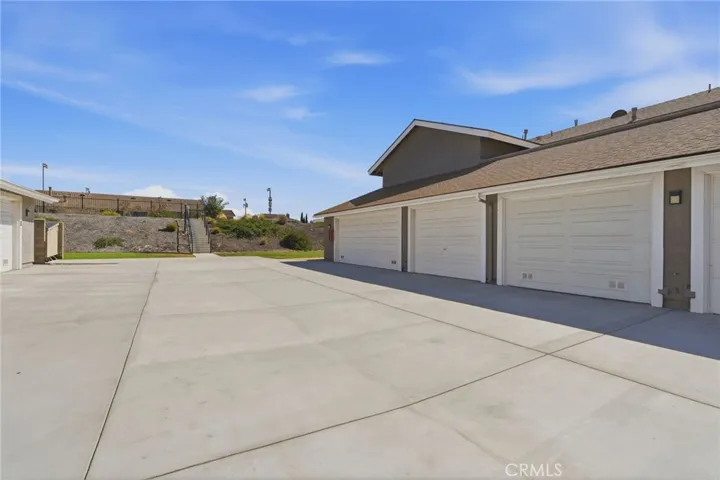 1160 Sumner Place C, Santa Maria, California 93455