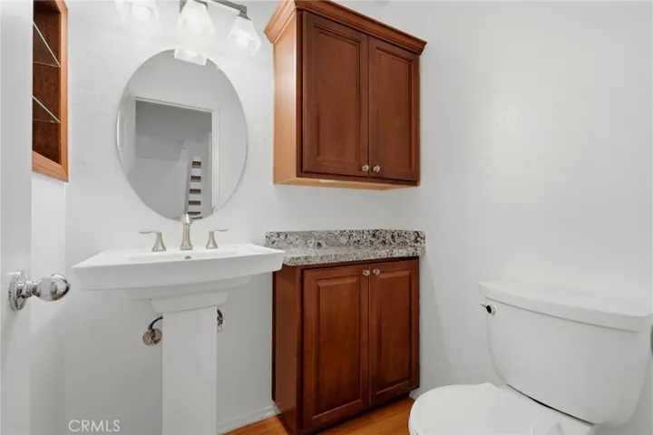 1160 Sumner Place C, Santa Maria, California 93455