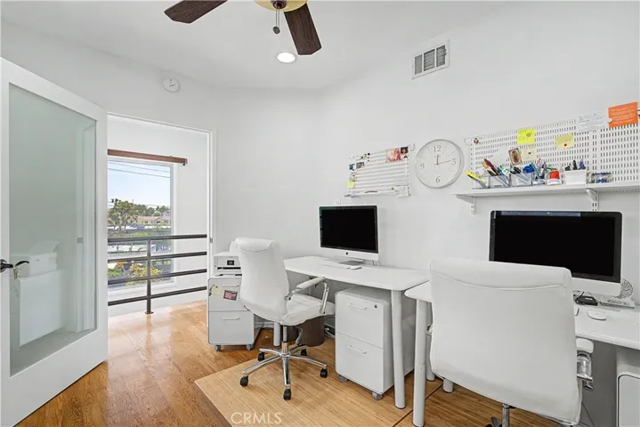 1725 Axenty, Redondo Beach, California 90278