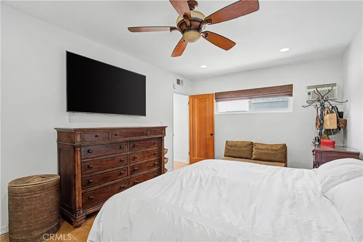 1725 Axenty, Redondo Beach, California 90278