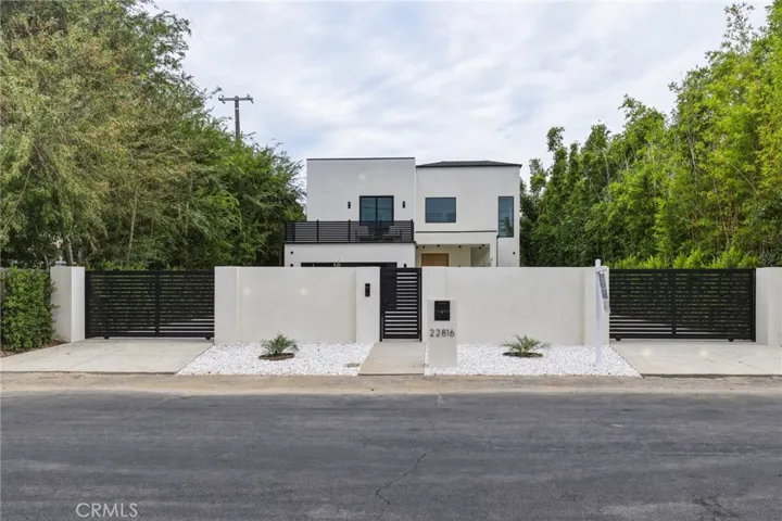 22816 Erwin, Woodland Hills, California 91367