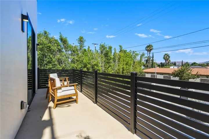 22816 Erwin, Woodland Hills, California 91367