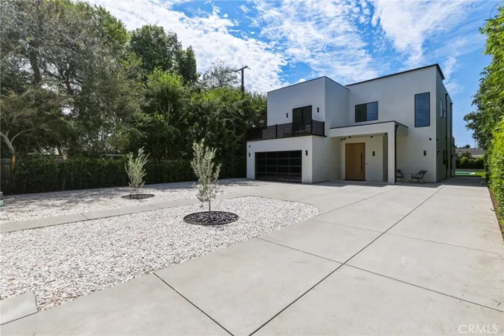22816 Erwin, Woodland Hills, California 91367