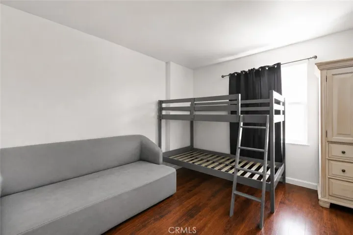 AI image of decluttered Bedroom 2