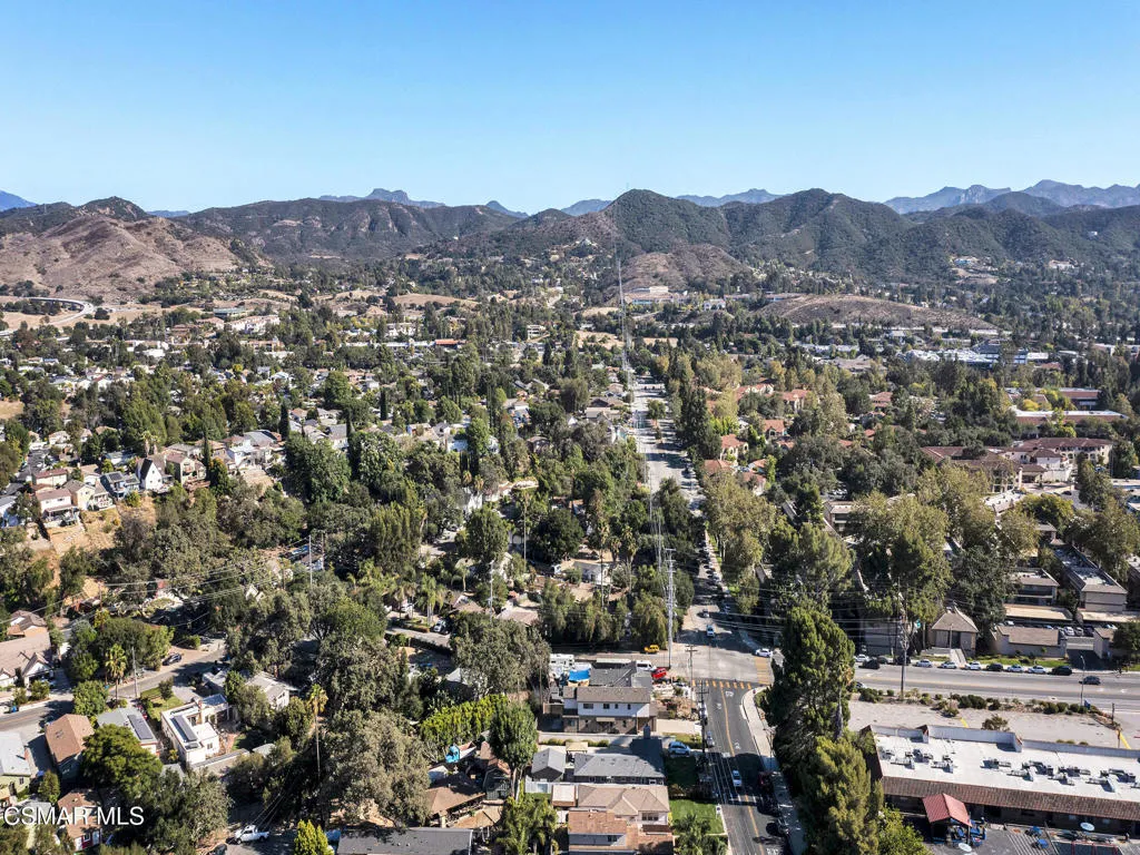 606 Hodencamp Rd, Thousand Oaks -HsHProd